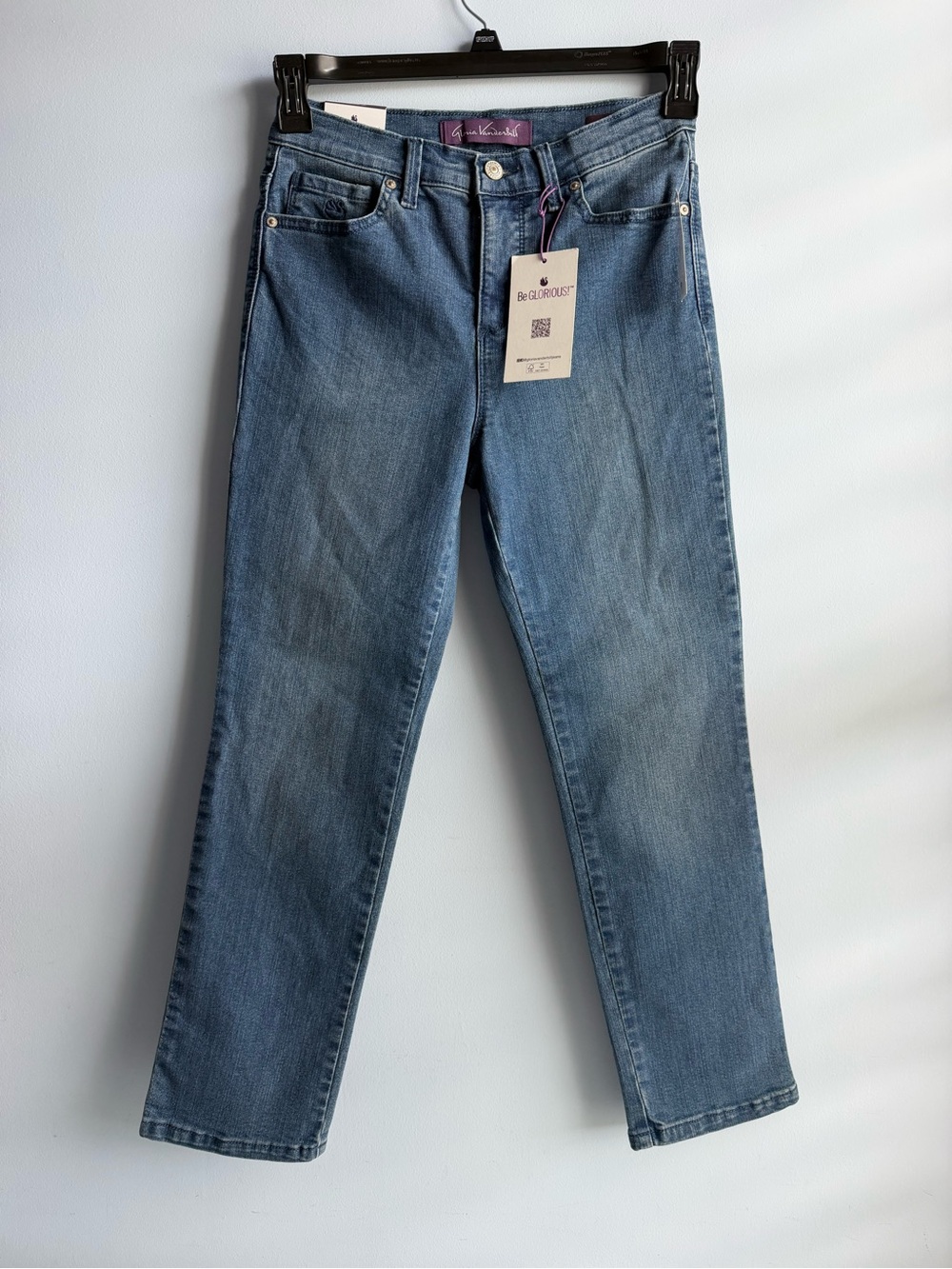 Gloria Vanderbilt Women's Petite Blue Amanda Classic Straight Jeans Size 4 Short